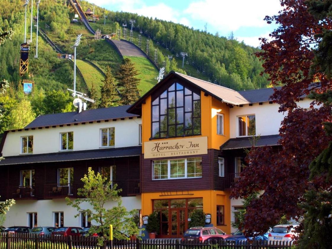 Hotel Harrachov Inn Kültér fotó
