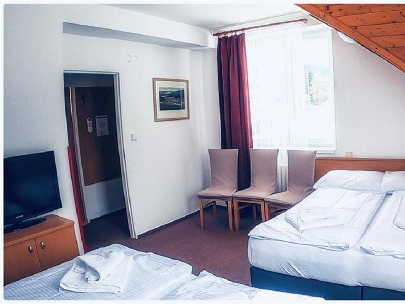 Hotel Harrachov Inn Kültér fotó