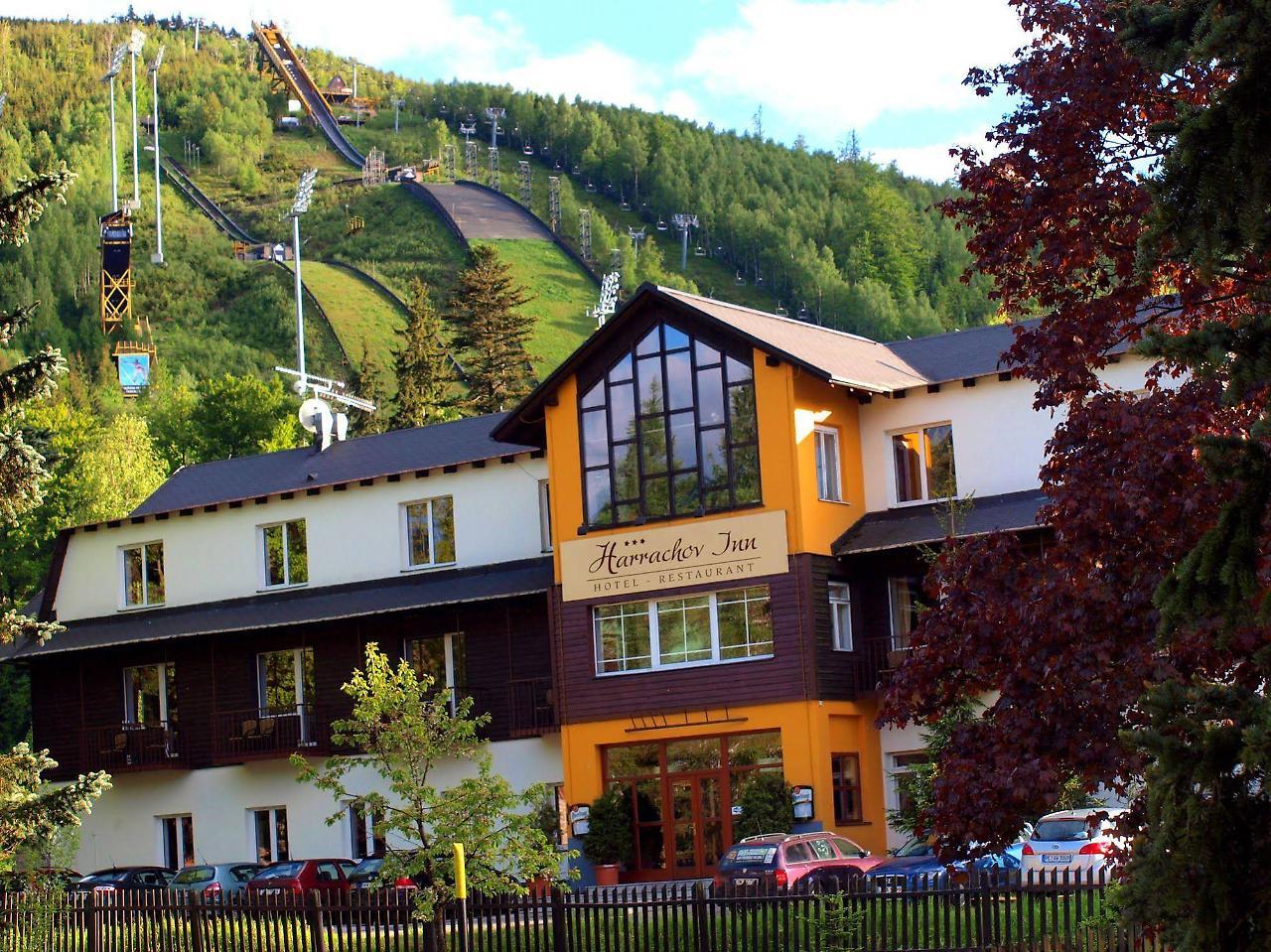 Hotel Harrachov Inn Kültér fotó