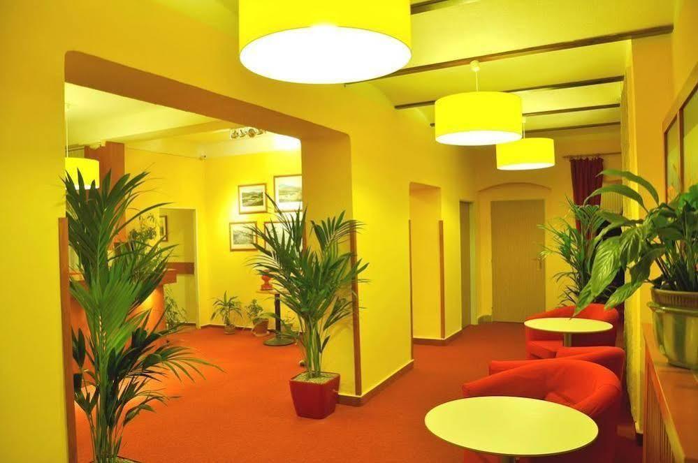 Hotel Harrachov Inn Kültér fotó
