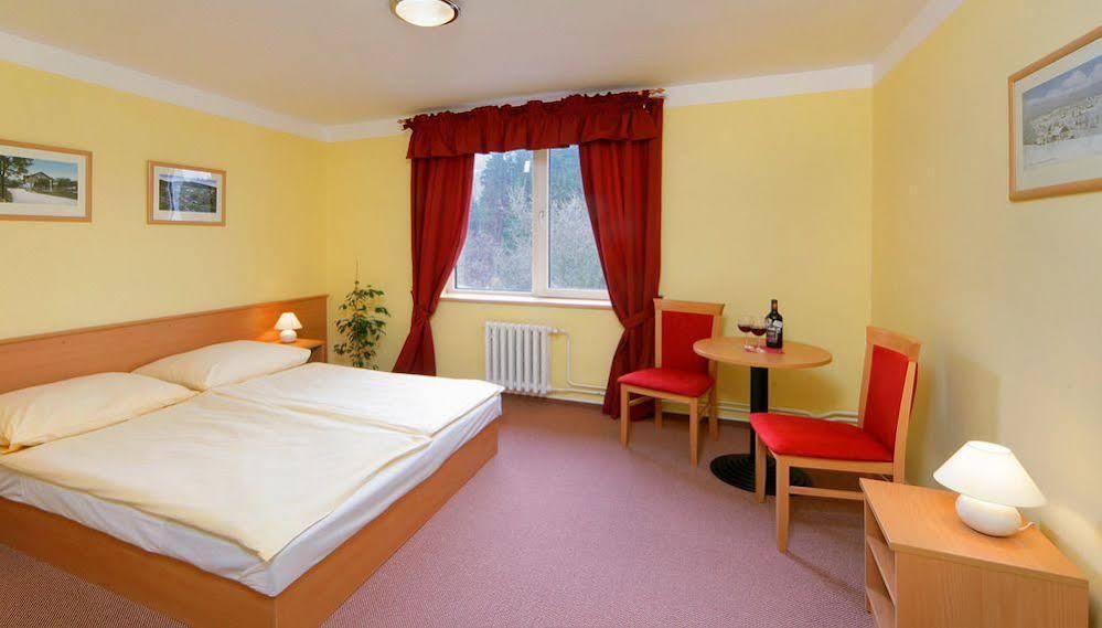 Hotel Harrachov Inn Kültér fotó