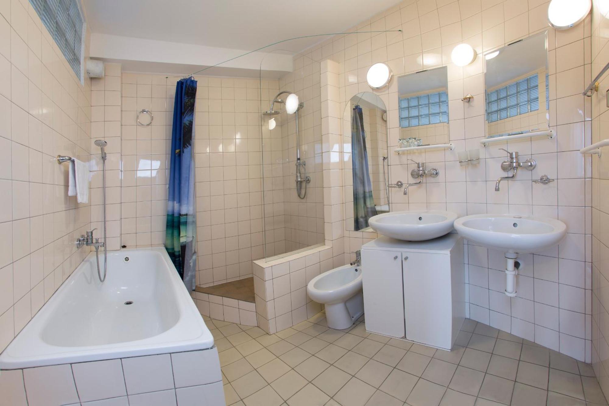 Hotel Harrachov Inn Kültér fotó