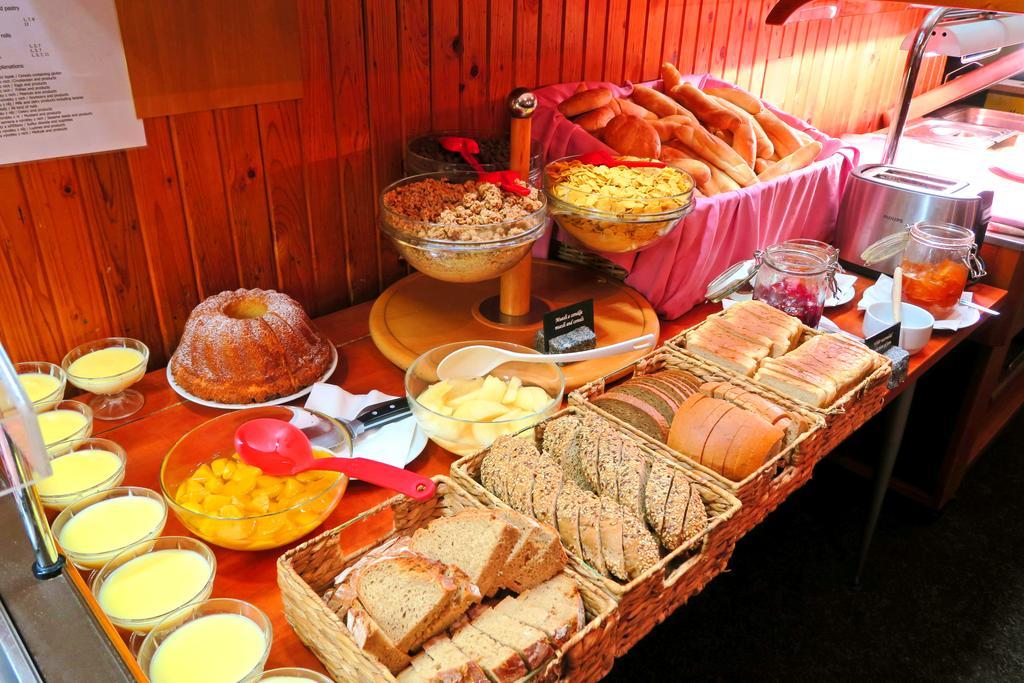 Hotel Harrachov Inn Kültér fotó